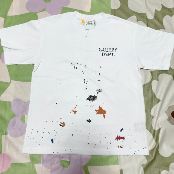 🔥NWT🔥 Unisex Gallery Dept White Shirt
